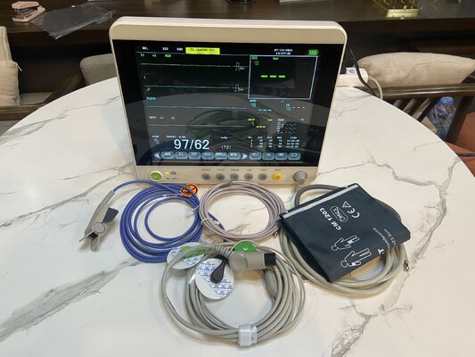 EKG 12.1 Inch Screen 6 Multi-parameter Patient Monitor Rumah Sakit Penggunaan Rumah ISO13485 Sertifikasi Peralatan Medis Kelas II ICU